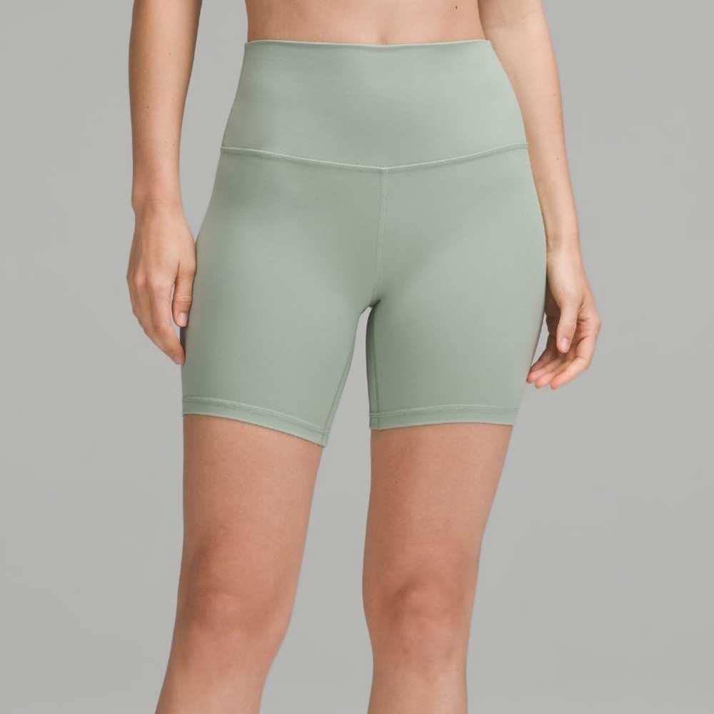 LULULEMON ALIGN SHORT